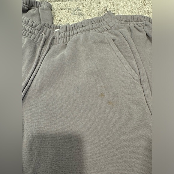 Abercrombie & Fitch Essential Sunday Set - Picture 3 of 6